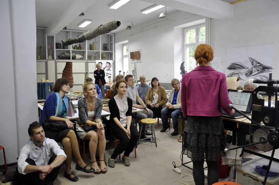 Przeglądy na Katedrze Ceramiki