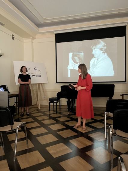 Wystawa prac prof. Alfredy Poznańskiej