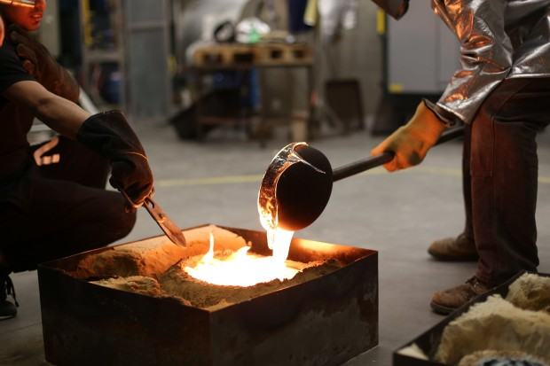Collaborative glass foundry