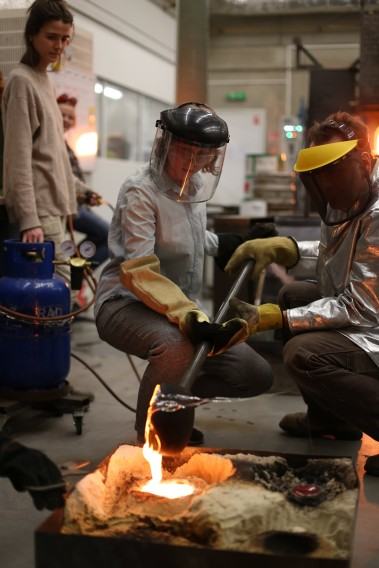 Collaborative glass foundry