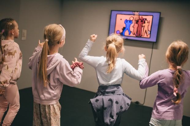 Sebastian Sobótka, praca „Żywy obraz” w ramach V4 Abstracion interactive, KAF, Wrocław, zdj. Alicja Kielan