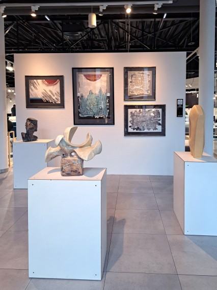 Rzeźby i rysunki Grzegorza Niemyjskiego