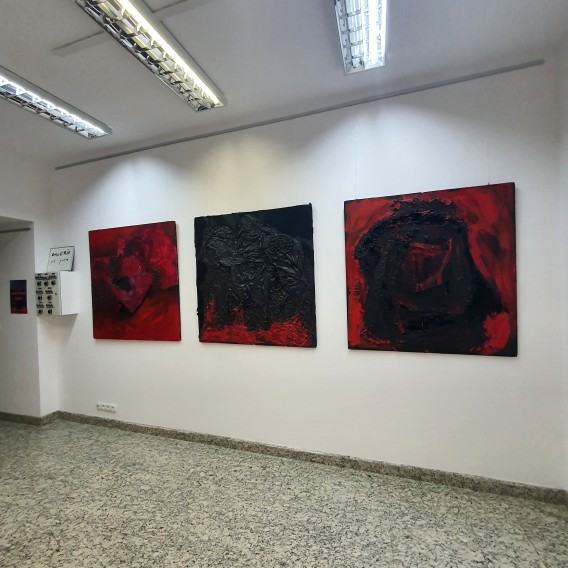 Kinga Mikoś – Metodologiczna anarchia