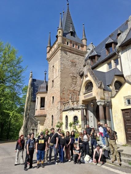 Ekspedycja Rzeźby ASP Wrocław na Ślężę Ekspedycja Rzeźby ASP Wrocław na Ślężę