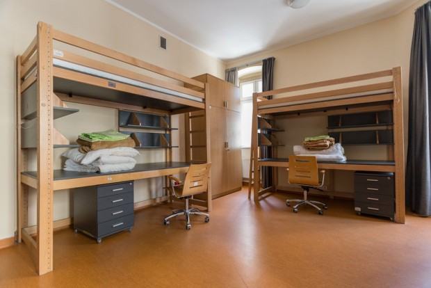 Dom studencki, ASP Wrocław, ul. Henryka Pobożnego 9 Dom studencki, ASP Wrocław, ul. Henryka Pobożnego 9