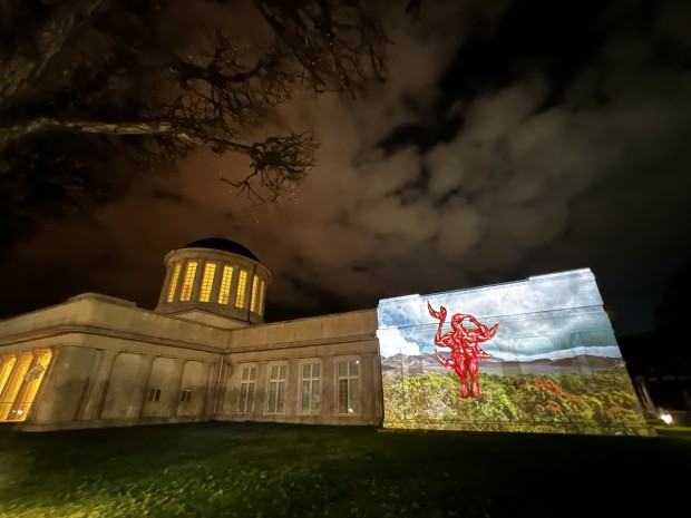 LAACT3.0, Krajobraz wyświetlany na elewacji Pawilonu 4 Kopuł we Wrocławiu, autor Jeremy Griffaud