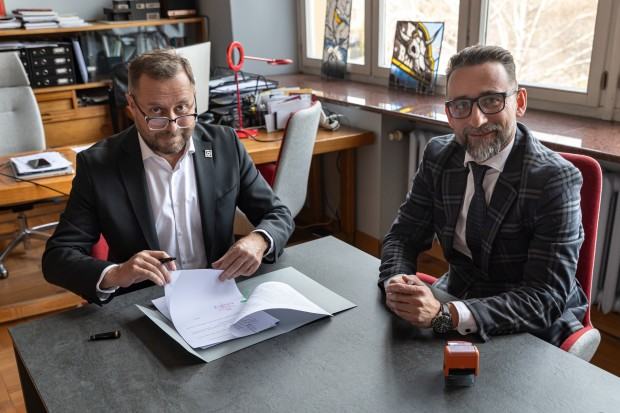 12 marca 2025 roku zostało zawarte porozumienie o współpracy pomiędzy Akademią Sztuk Pięknych im. Eugeniusza Gepperta we Wrocławiu a Szkołą Podstawową nr 29 im. Konstytucji 3 Maja.