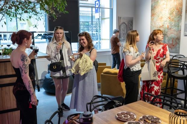 Otwarcie wystawy dyplomowej Karoliny Matuszewskiej, pt. Dracopolis, zdj. Michał Pietrzak