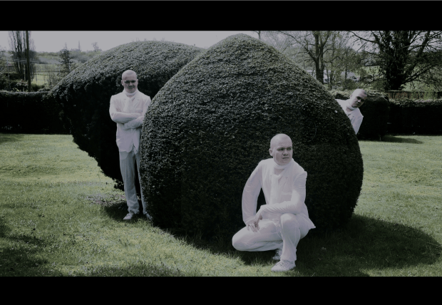 Adam Grudzień, Barwy Ochronne