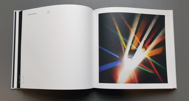 Publikacja a!symetrie środek