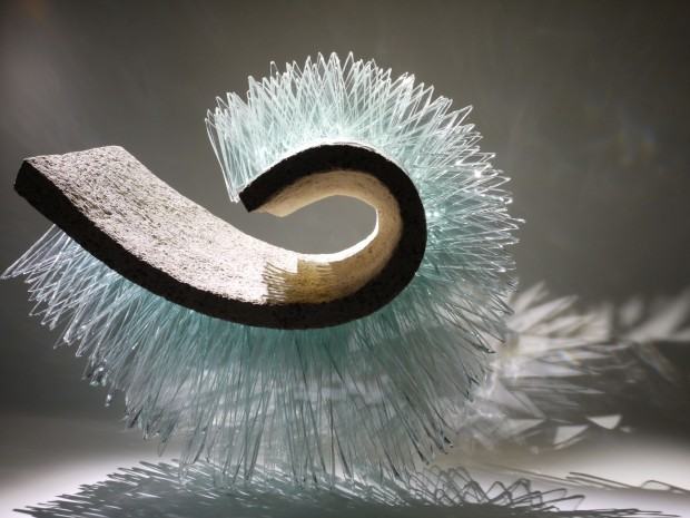 barbara-zworska-raziuk-druza-rok-2011-szklo-sodowo-potasowe-ciete-szlifowane-klejone-i-glina-szamotowa-z-porcelana barbara-zworska-raziuk-druza-rok-2011-szklo-sodowo-potasowe-ciete-szlifowane-klejone-i-glina-szamotowa-z-porcelana