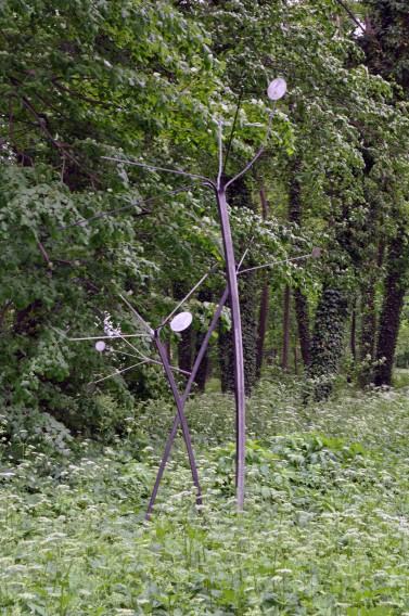 Fragment wystawy „Cosmic Nature” w Ogrodzie ASP przy ul. Traugutta we Wrocławiu.