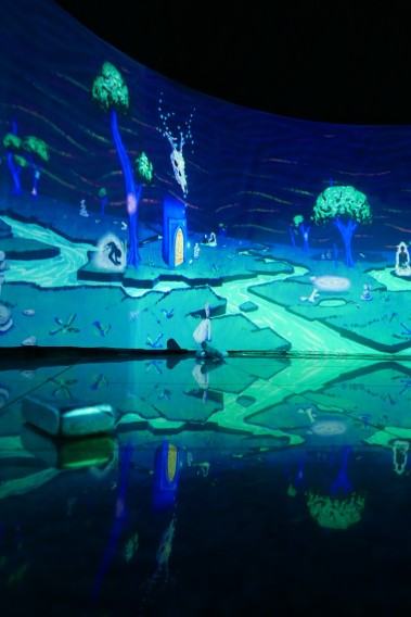 Eva Kozárová, wydarzenie interaktywne – światło-cienia