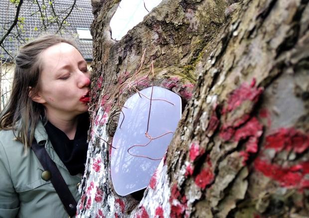 Maria Bitka, Gorejący krzew, zdj. Clara Kleeninger