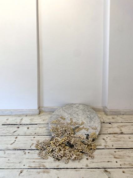 Interdyscyplinarna wystawa zbiorowa pt. Kiedy słowa milczą