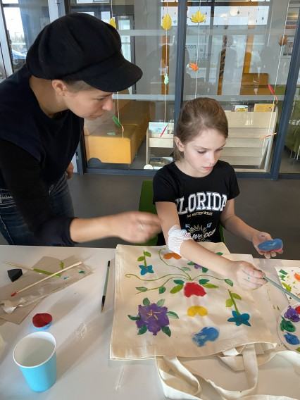 Umilacze czasu. Wrocławska Akademia Sztuk Pięknych w Przylądku Dobrej Nadziei.