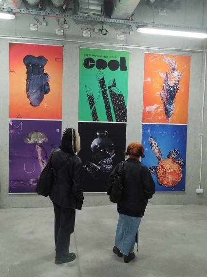 Daj głos – plakat zaangażowany