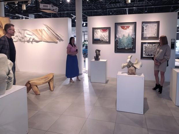 Rzeźby i rysunki Grzegorza Niemyjskiego