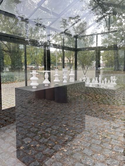 Wystawa Weroniki Surmy, Nowe rozdanie w galerii Black Frame