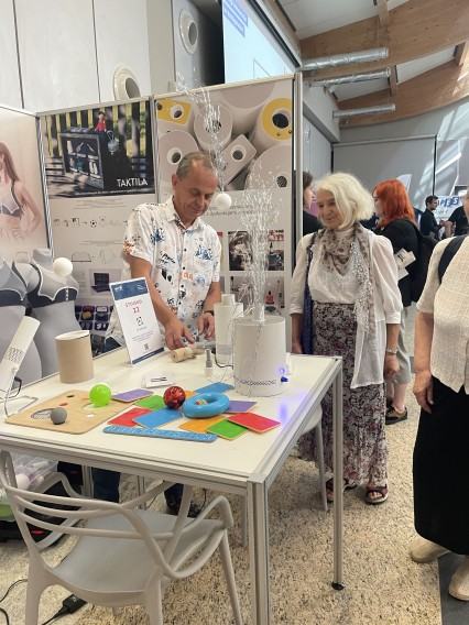 Wydział AWWiS na II Targach „Innowacje w dostępności” w WPT