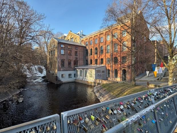 Warsztaty rysunku i wystawa w KhiO w ramach programu Erasmus+