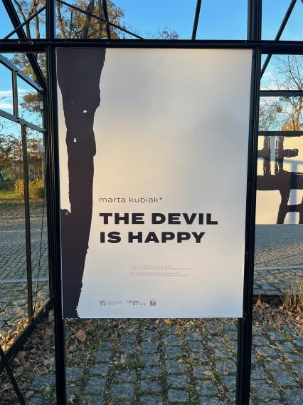Wystawa dr Marty Kubiak pt. The Devil is Happy w galerii Black Frame