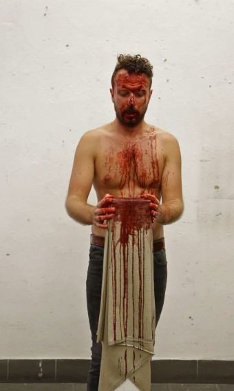 michal-rybinski-arteterapia-2022-wideo-performance