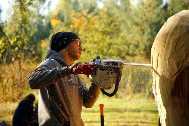 Pracownia Technik Rzeźbiarskich – Drewno