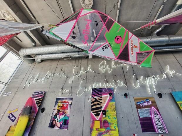 Aleksander Politański z Pracowni Plakatu na Graudate Art Show w Londynie.