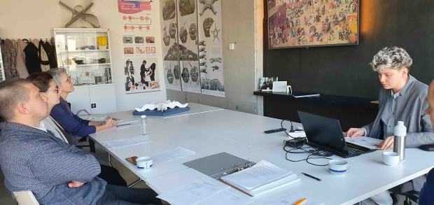 Farament obrony prac dyplomowych studentów Katedr: Wzornictwa i Architektury Wnętrz z roku akademickiego 21/22