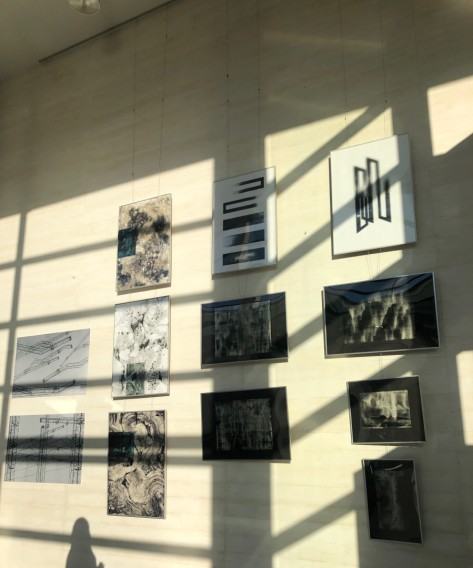 Wystawa - Poza linią