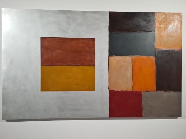 Fragment wystawy Sean Scully. Painting and sculpture / Malarstwo i rzeźba