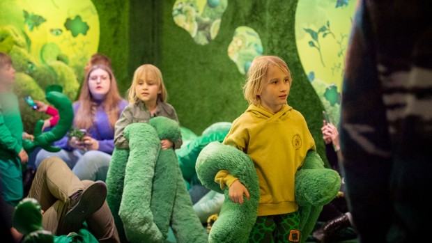 Spektrum Światła / Ekspozycja na kolor. Zielony