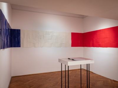 Eugènia Agustí, Soie et Carbone, Papier i Grafit, Seda i Carbó. Pokazać niewidzialne