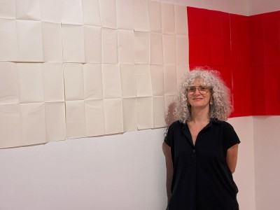 Eugènia Agustí „Soie et Carbone. Papier i Grafit. Pokazać niewidzialne”