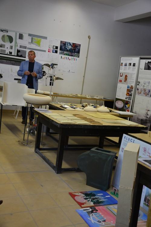 Pracownia Projektowania Ceramiki w Architekturze