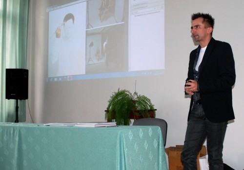 Porozumienie o współpracy pomiędzy ASP im. E.Gepperta we Wrocławiu i Zespołem Szkół Rzemiosł Artystycznych w Jeleniej Górze. Porozumienie o współpracy pomiędzy ASP im. E.Gepperta we Wrocławiu i Zespołem Szkół Rzemiosł Artystycznych w Jeleniej Górze.