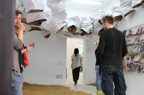 Fotorelacja z wystawy Polska Biała Zwisłoucha vol. II (pbz) Fotorelacja z wystawy Polska Biała Zwisłoucha vol. II (pbz)