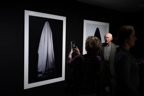 Wernisaż wystawy Wojciecha Pukocza "Więcej niż 1000 słów" (22.11.2019), fot. Małgorzata Kujda, © Muzeum Współczesne Wrocław, 2019.