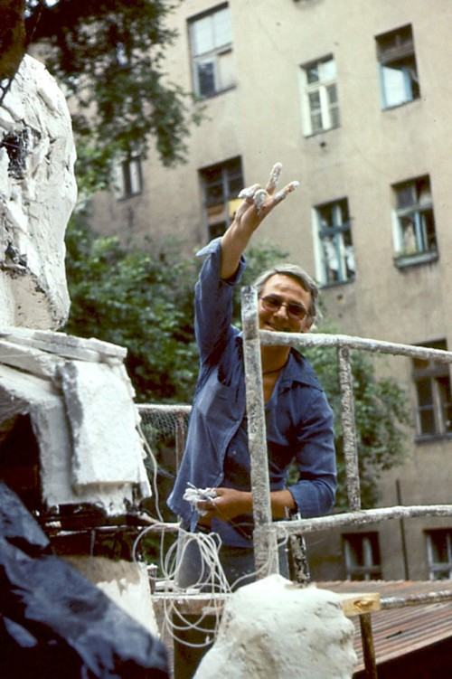 Ołtarz p. 06.1983 PWSSP Woc. ul. Traugutta  b