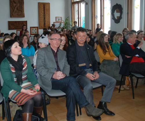 Porozumienie o współpracy pomiędzy ASP im. E.Gepperta we Wrocławiu i Zespołem Szkół Rzemiosł Artystycznych w Jeleniej Górze. Porozumienie o współpracy pomiędzy ASP im. E.Gepperta we Wrocławiu i Zespołem Szkół Rzemiosł Artystycznych w Jeleniej Górze.