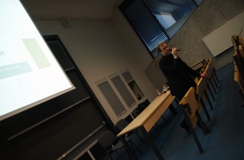 39028598.jpg Prof. R. W. Kluszczyński gościem Katedry Sztuki Mediów ASP we Wrocławiu, 2012