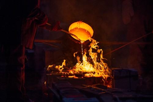 Odlewanie rzeźb z żeliwa