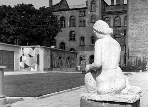 Plac Polski 1955 - 2 Plac Polski 1955 - 2