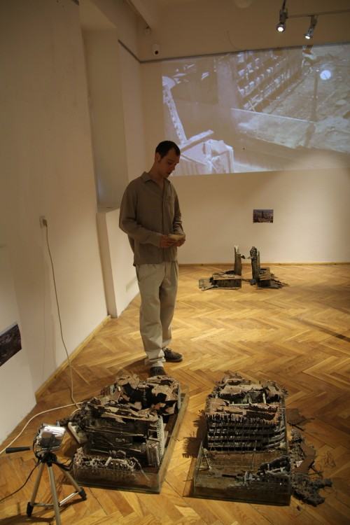 Michał Mejnartowicz promotor ad. Tomasz Opania- “Tonie_Wrocław”, ceramika, metal, drewno, beton