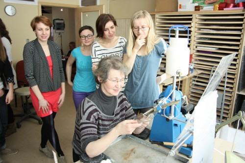 Katedra Konserwacji i Restauracji Ceramiki i Szkła Katedra Konserwacji i Restauracji Ceramiki i Szkła