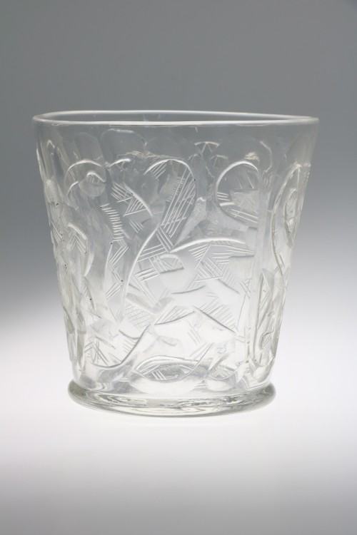 Agata Środa, ASP Wrocław, Kopia szklanicy św. Jadwigi  (z widocznym przedstawieniem Gryfa) z British Museum w Londynie. Fot. Agata Środa