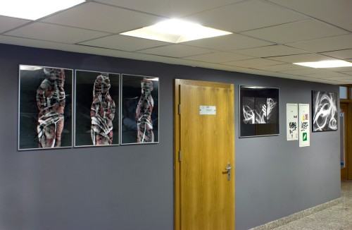 Nowa wystawa pracowni fotomediów w Zaułku Kaćmy. Nowa wystawa pracowni fotomediów w Zaułku Kaćmy.