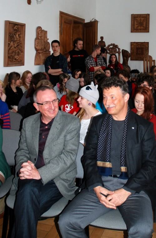 Porozumienie o współpracy pomiędzy ASP im. E.Gepperta we Wrocławiu i Zespołem Szkół Rzemiosł Artystycznych w Jeleniej Górze. Porozumienie o współpracy pomiędzy ASP im. E.Gepperta we Wrocławiu i Zespołem Szkół Rzemiosł Artystycznych w Jeleniej Górze.