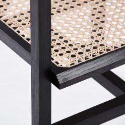 Sz. Hanczar, Krzesło